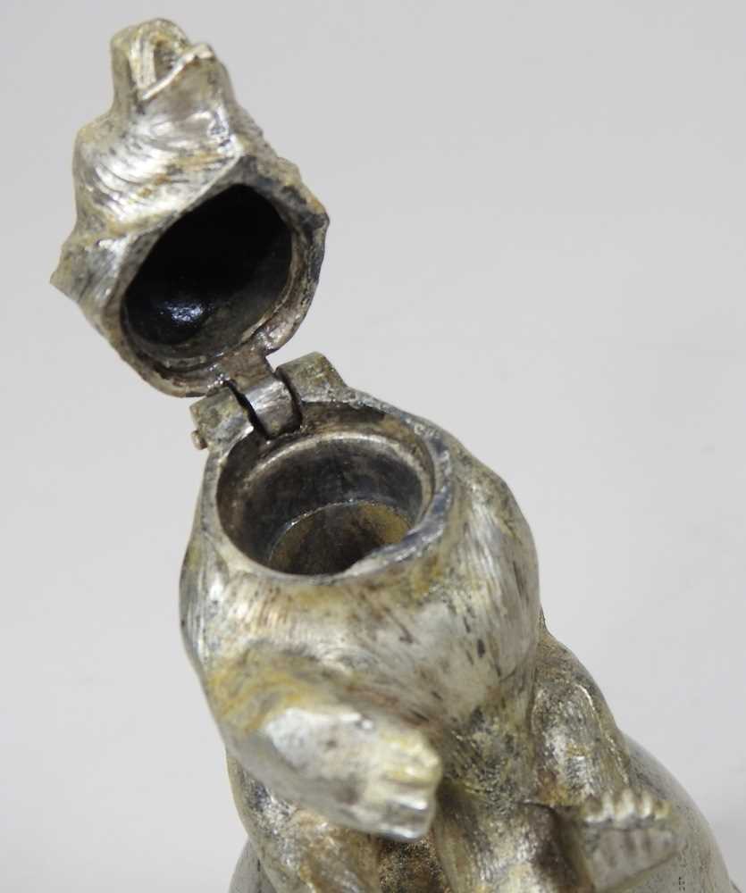 A 19th century novelty table lighter, in the form of a bear, 12cm high - Image 7 of 10