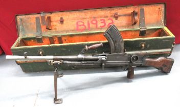 Deactivated MKI* Bren Light Machine Gun 25 inch, .303 barrel with front flash hider and side mounted