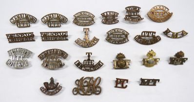 22 x Brass Shoulder Titles including T4 Seaforth ... T4 Oxf & Bucks with bugle ... Bi-metal IF