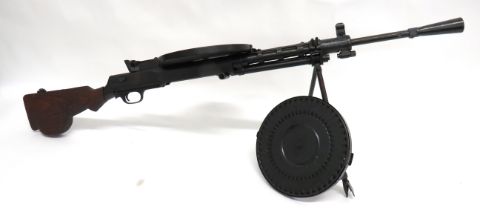 Deactivated WW2 Russian Degtyarev DP Light Machine Gun 7.62 mm, 28 inch, blackened barrel.  Front