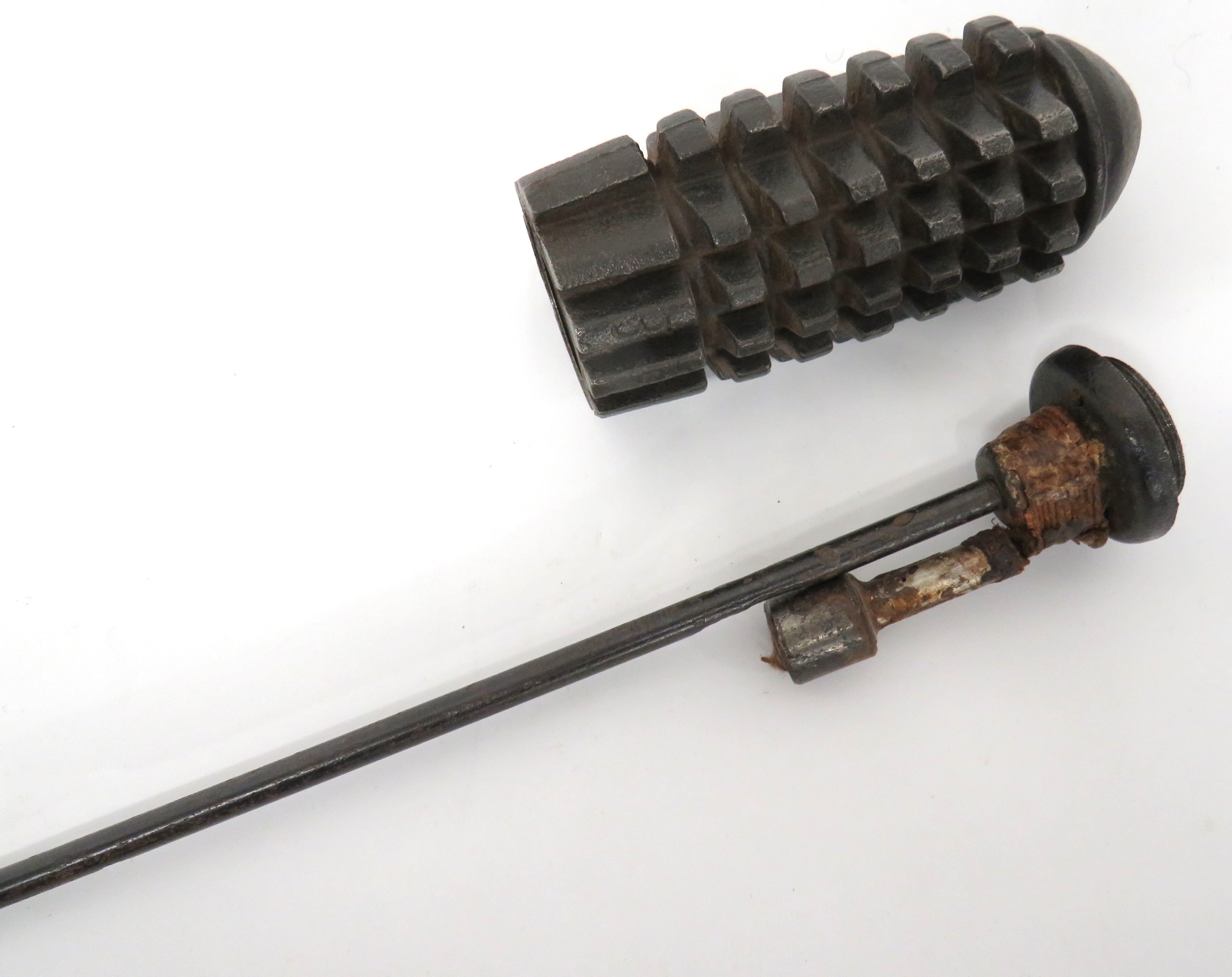 Scarce WW1 Austrian Inert Zeitzunder Rifle Rod Grenade cast iron, heavy fragmentation, canister - Image 2 of 3