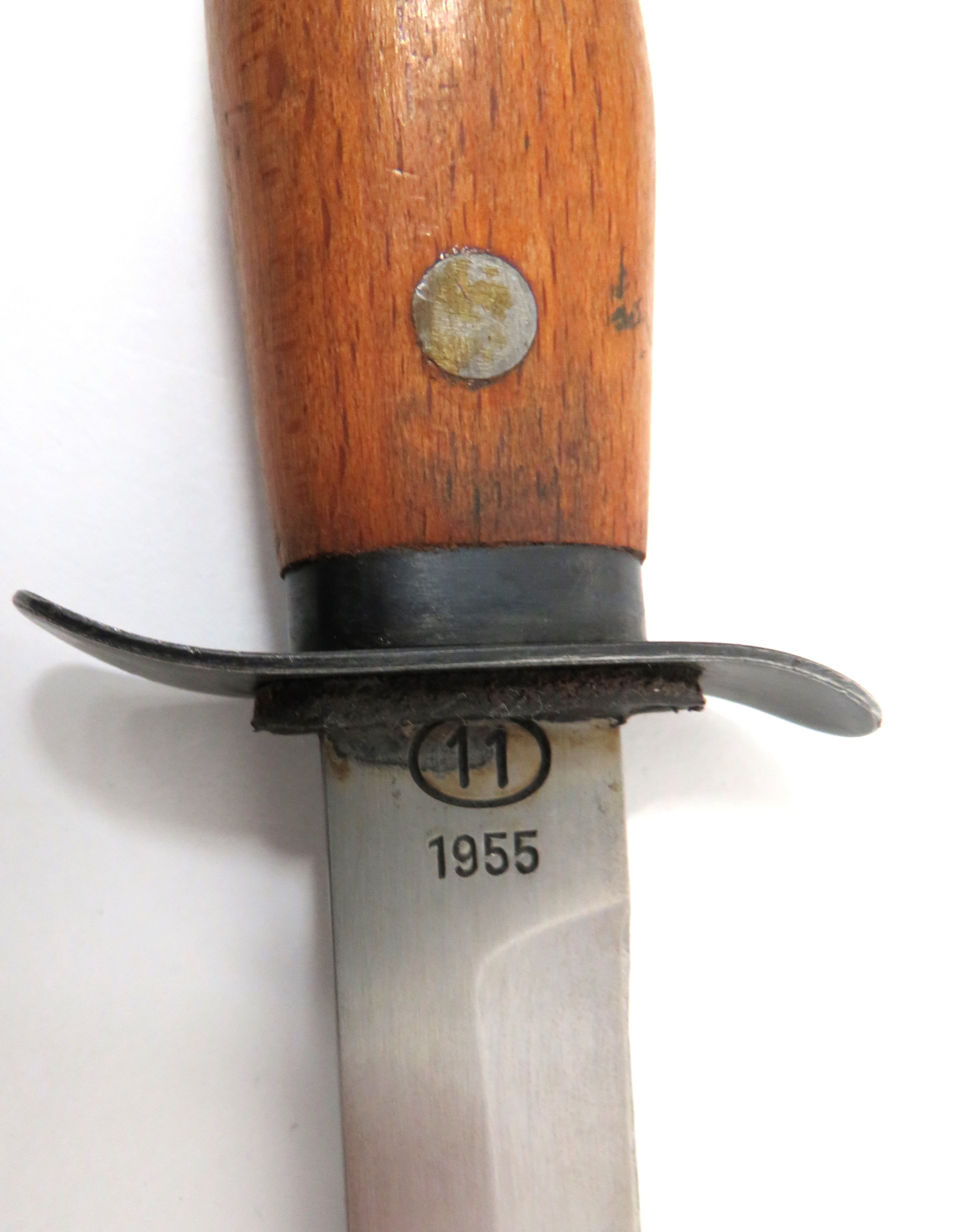 Cold War Period Polish Paratrooper WZ55 Combat Knife 6 1/4 inch, single edged, clipped point blade. - Image 2 of 2