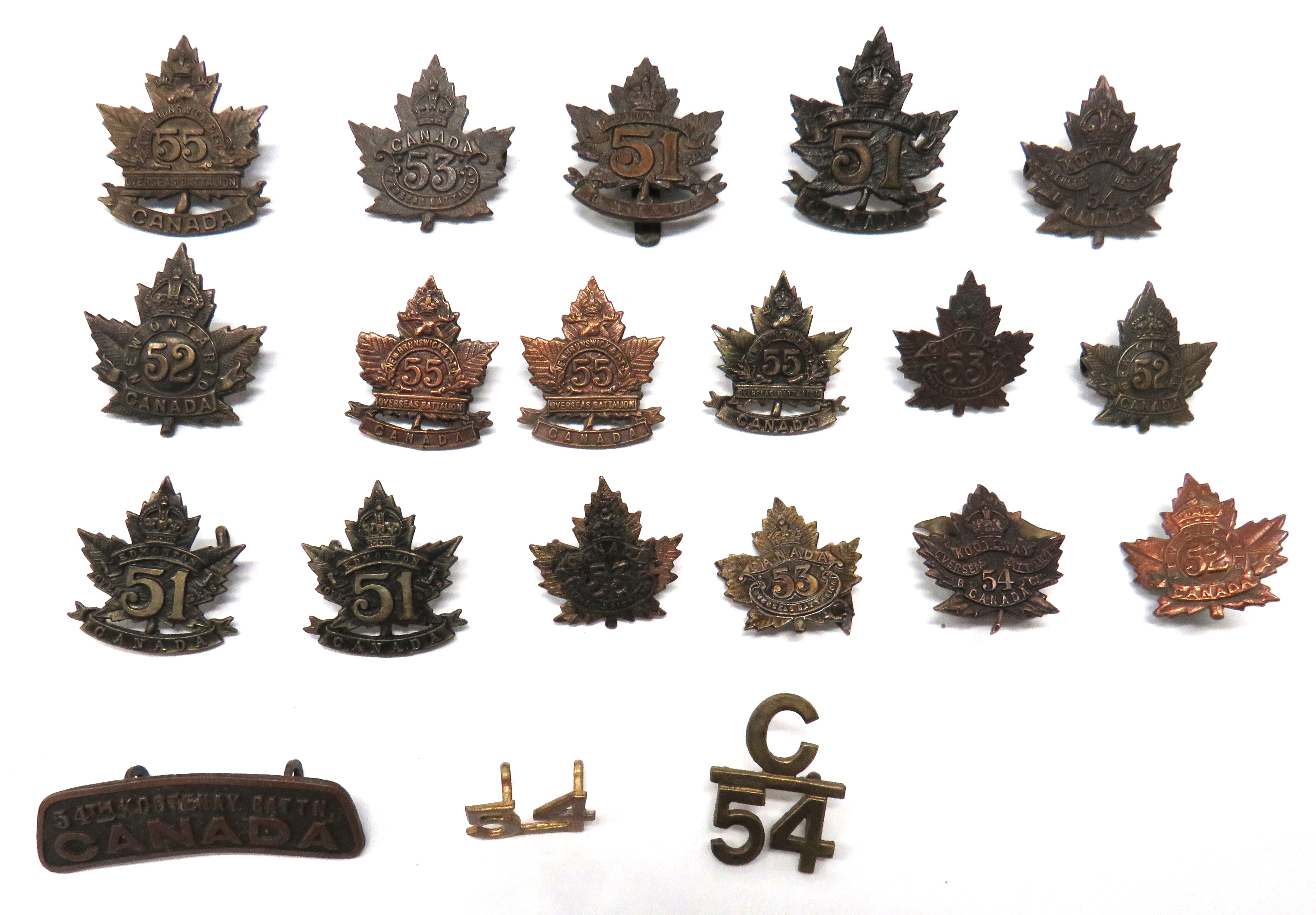 20 x Canadian WW1 Overseas Battalion Cap, Collar And Badges cap badges consist darkened KC 51