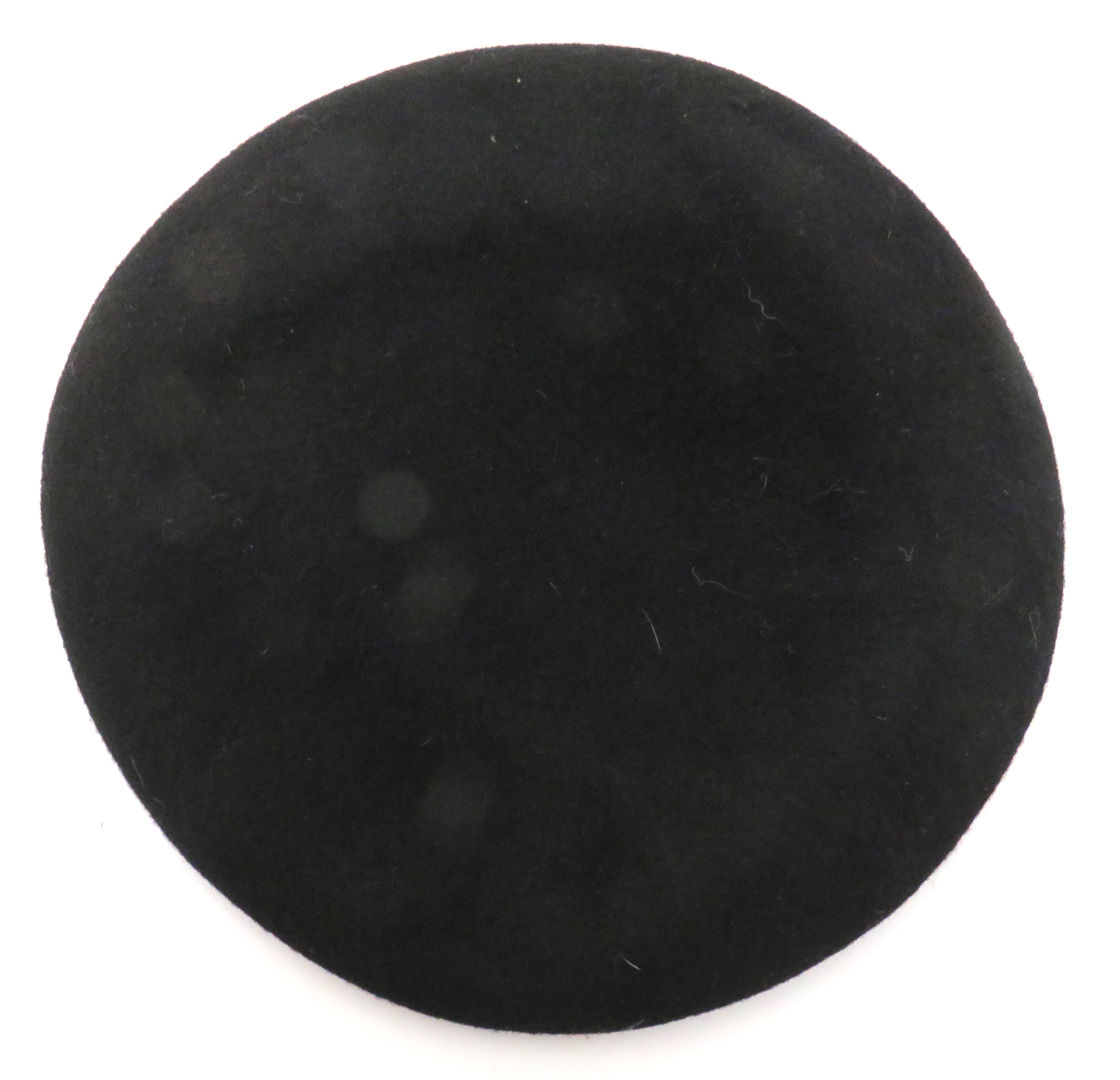 WW2 Dated Black Beret black woollen beret.  Lower black leather sweatband.  Large side vent - Image 2 of 2