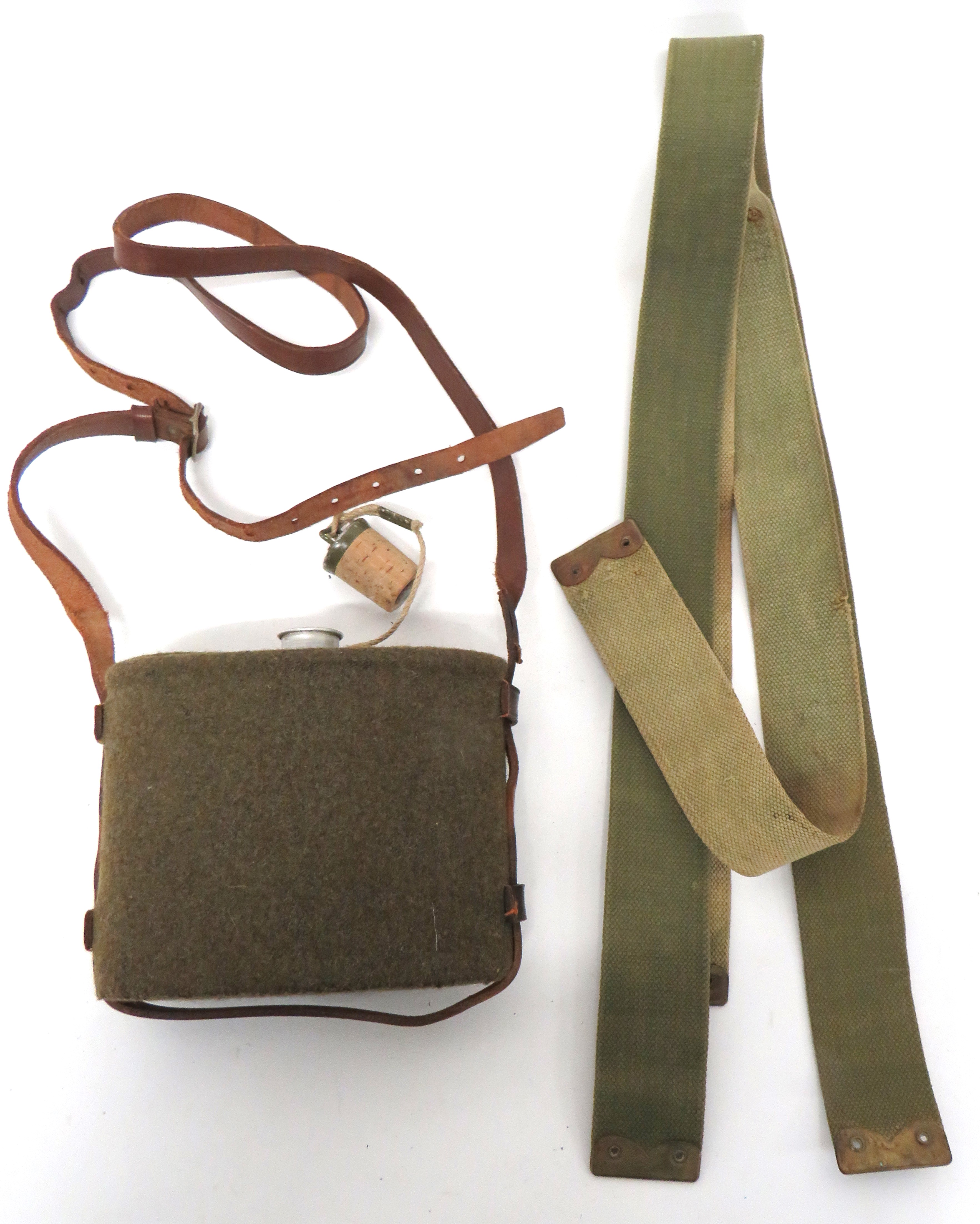 WW1 Pattern Officer's Waterbottle And Pair Of 1908 Pattern Straps pressed alloy bottle with khaki