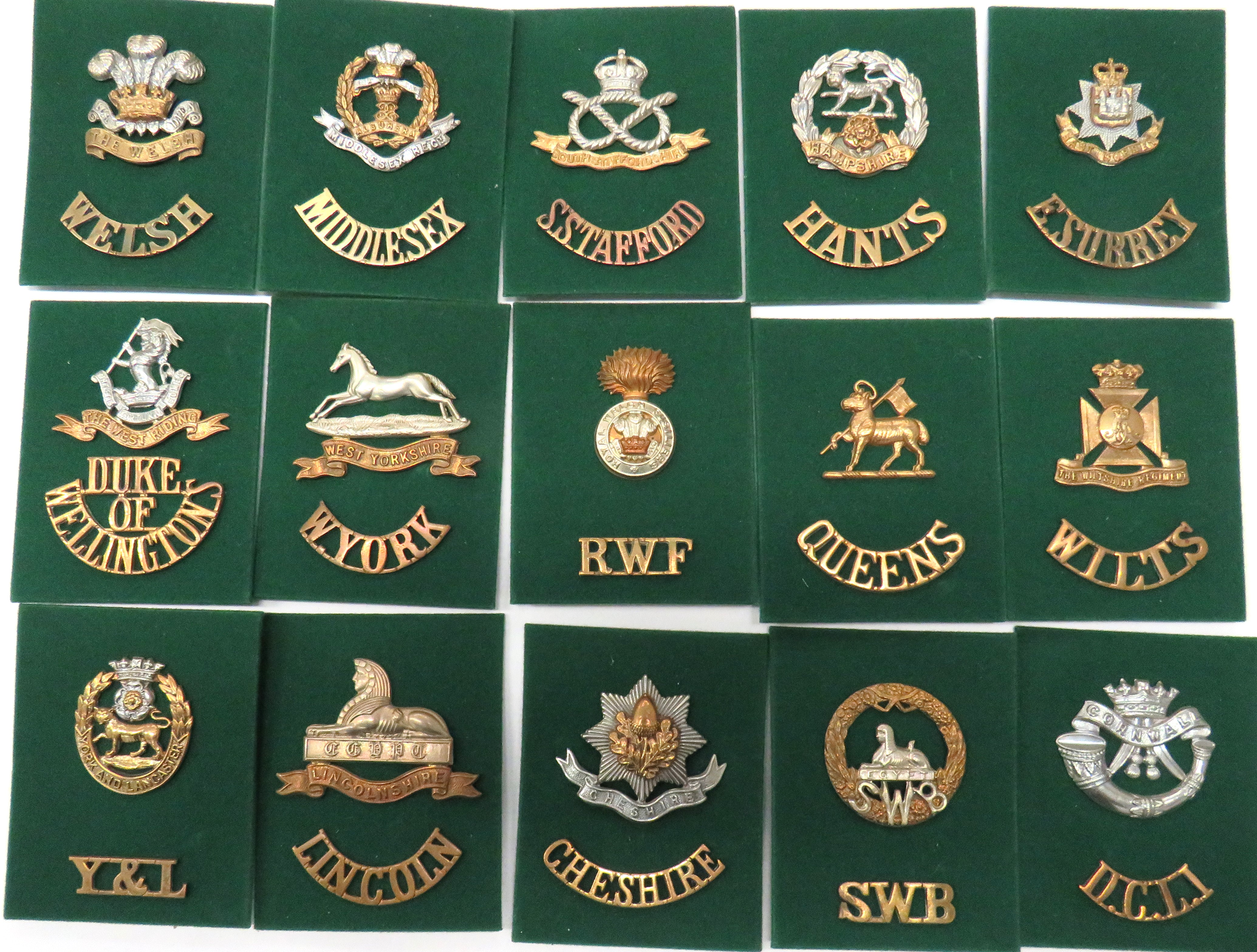 30 x Infantry Cap Badges And Titles cap badges include bi-metal KC South Staffordshire ... Bi-