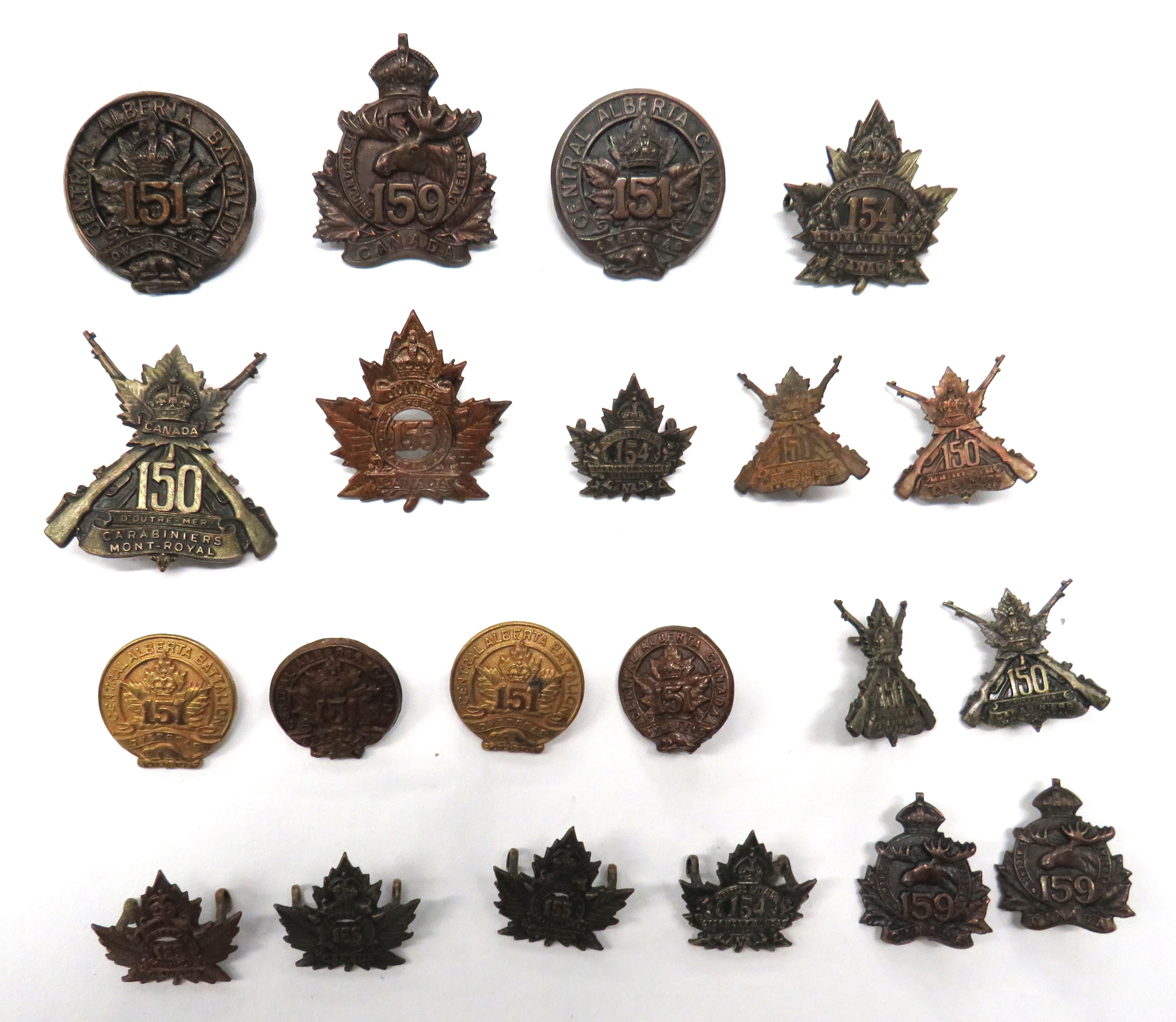 21 x Canadian WW1 Overseas Battalion Cap And Collar Badges cap badges consist darkened KC 150 Mont-