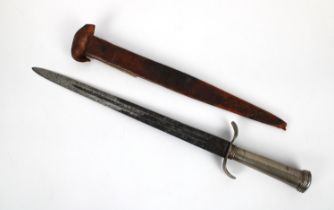 A Buenos Aires / Ayres Argentine Merchant's Dagger early 20th century, 33.5cm. steel fullered blade,