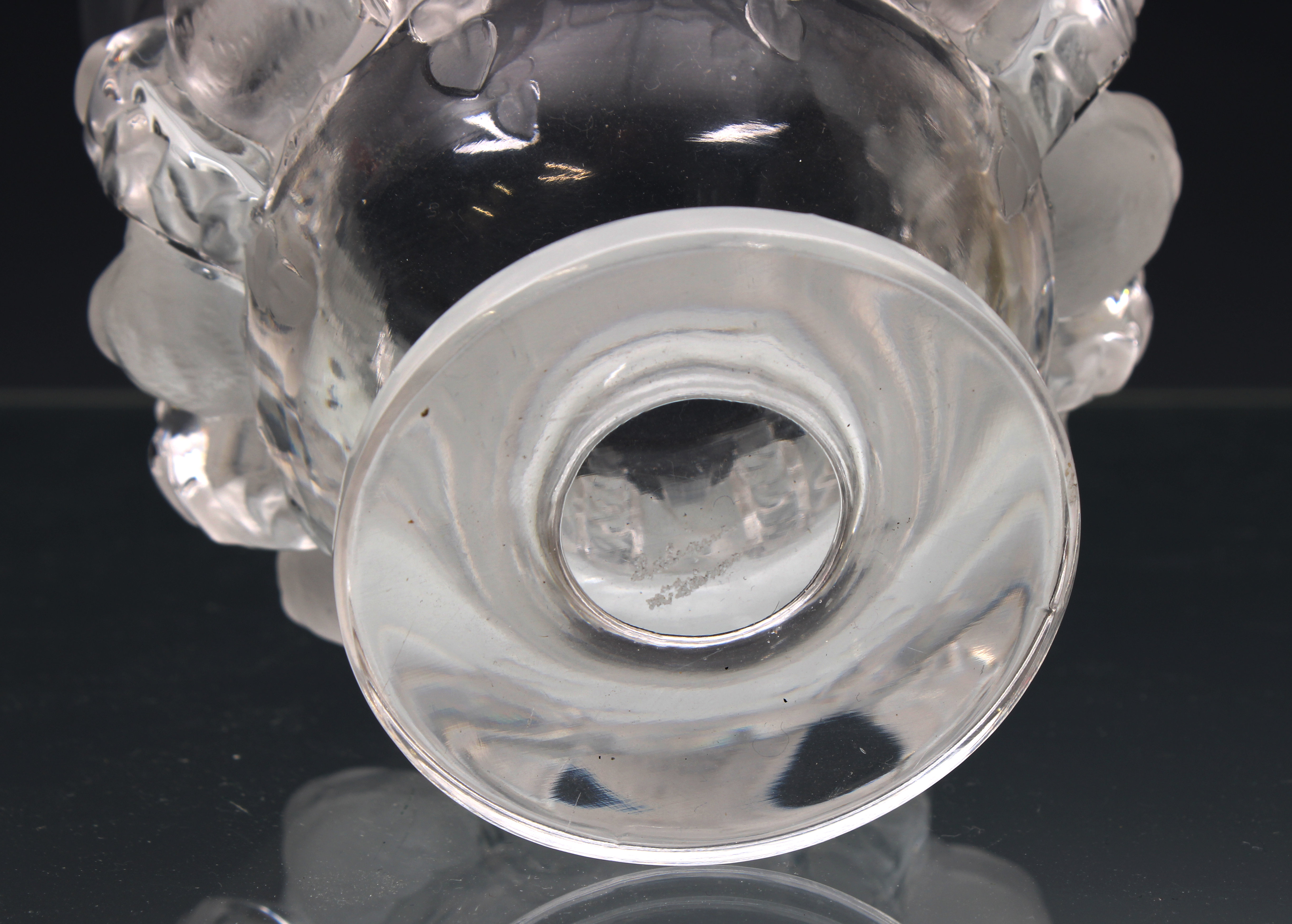 Lalique clear and frosted Dampierre vase - Image 3 of 3