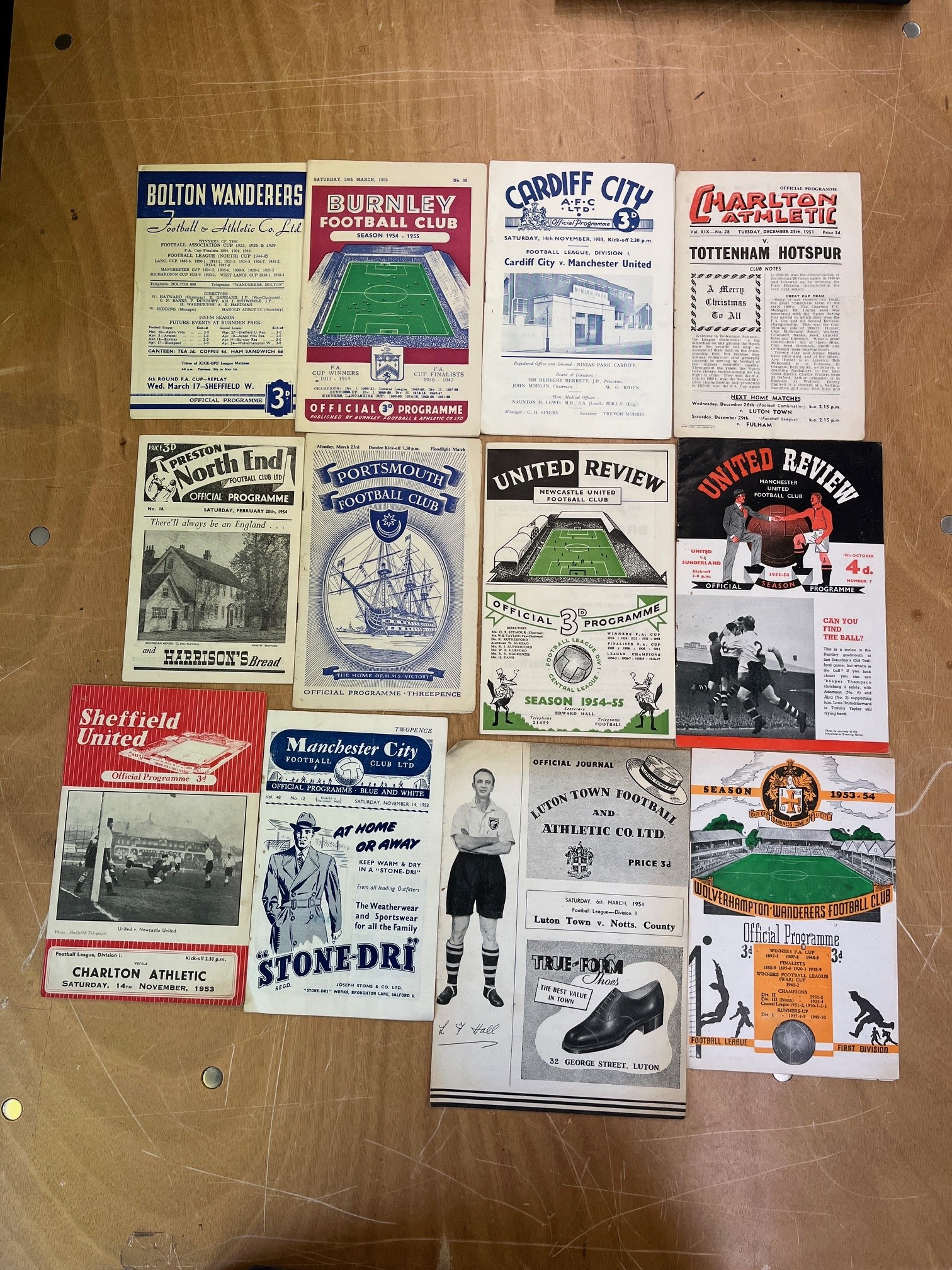 A collection of 1950's / 1960's Football programmes - Bild 19 aus 24