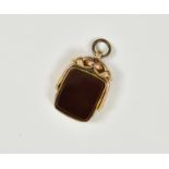 A 9ct gold swivel fob set with bloodstone panel