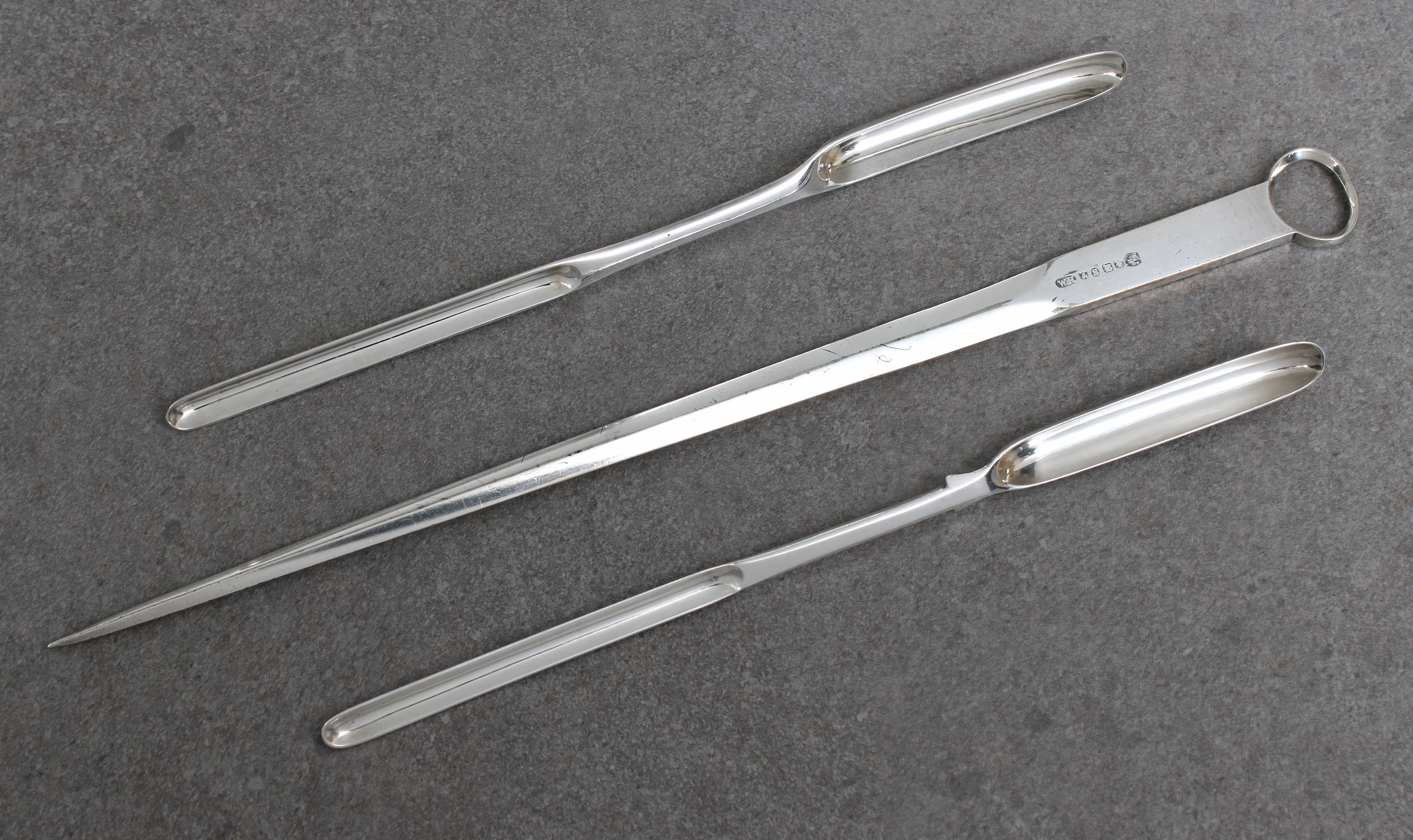 Two silver plated double ended marrow scoops - Image 3 of 4