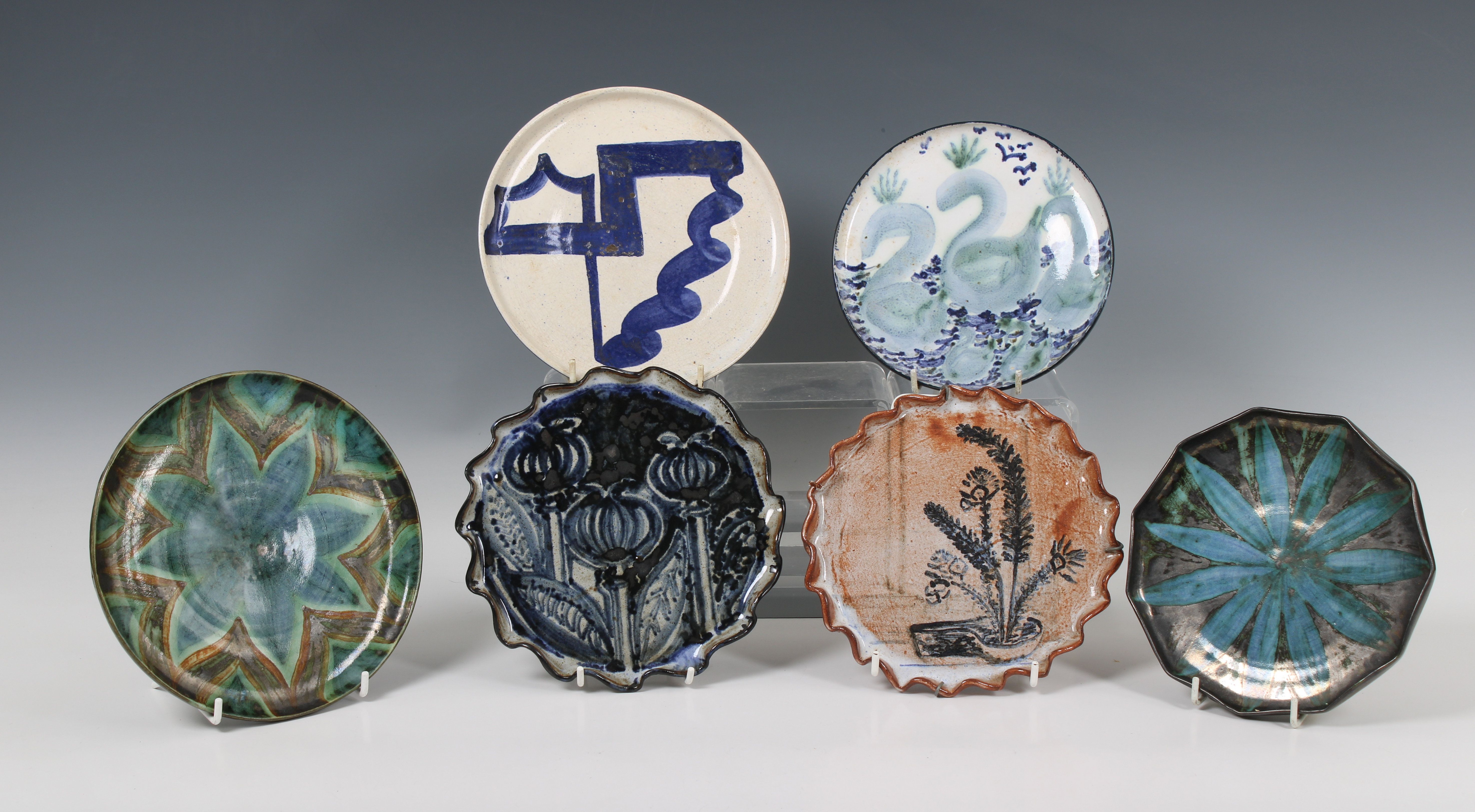 Elizabeth Ann Macphail (1939-89) A collection of plates, dishes and trinket trays etc - Image 3 of 4