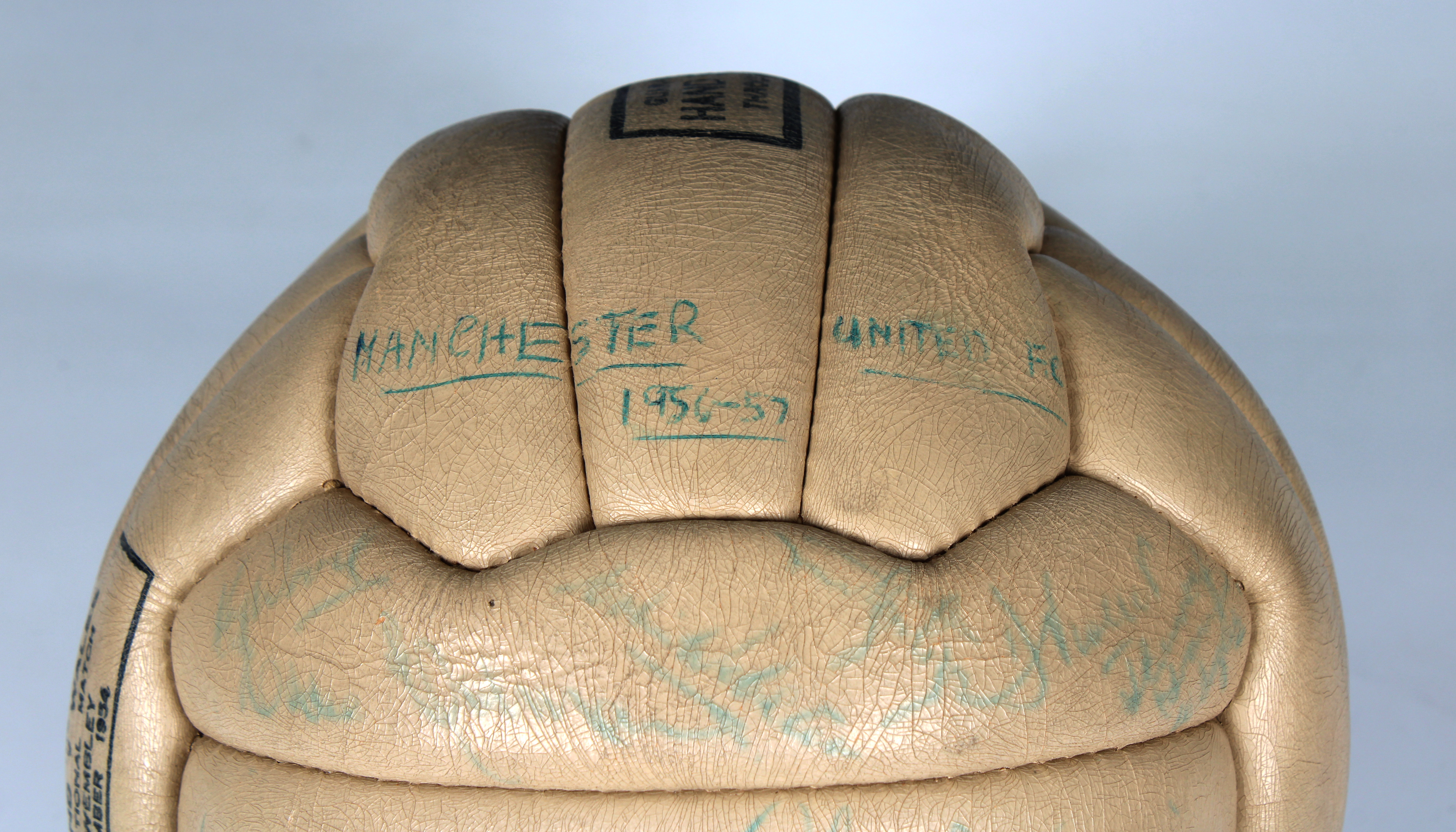 Busby Babes interest. A hand stitched leather football signed by players from Manchester United 1956 - Image 3 of 6