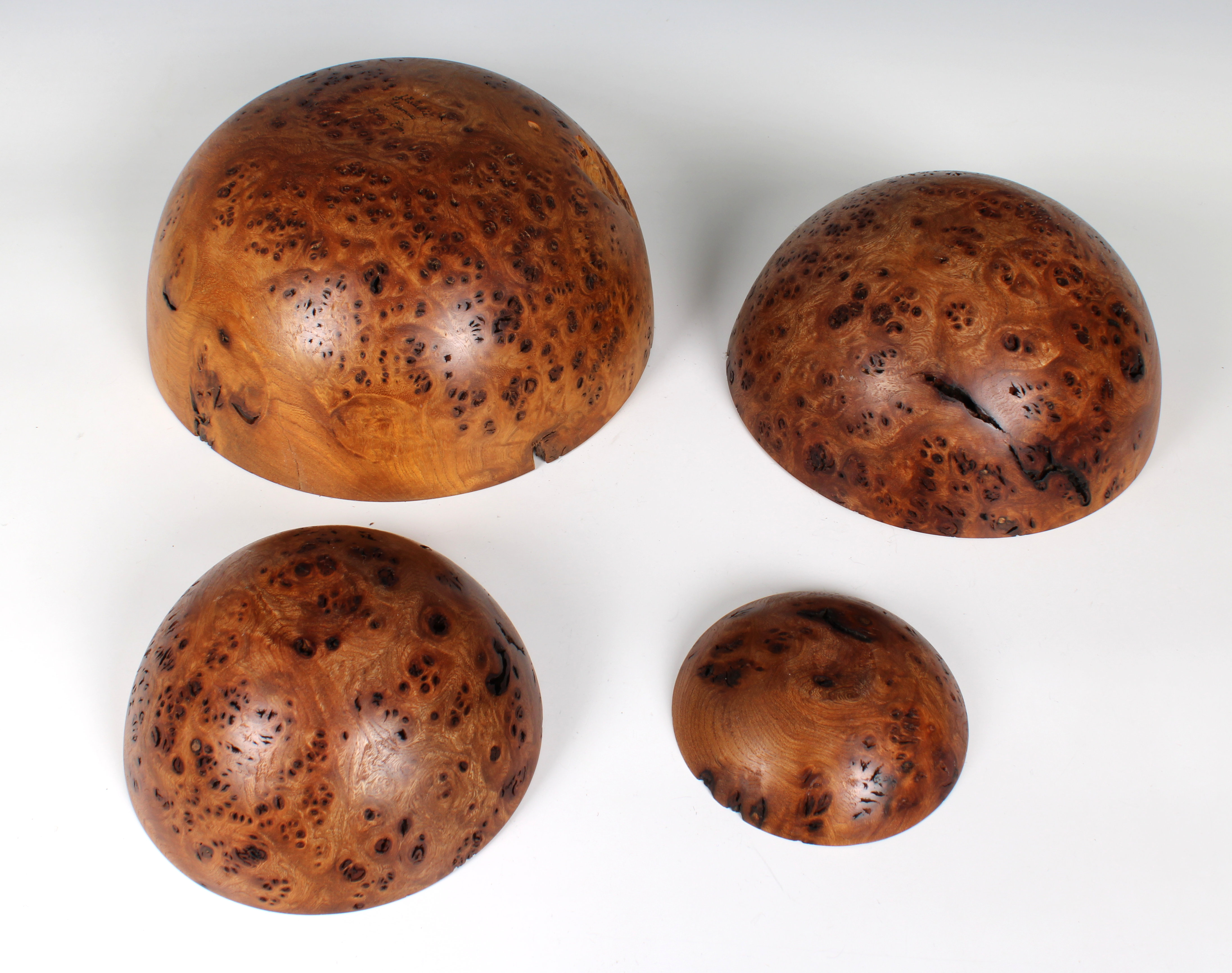 A set of four graduated turned burr wood bowls - Image 4 of 5