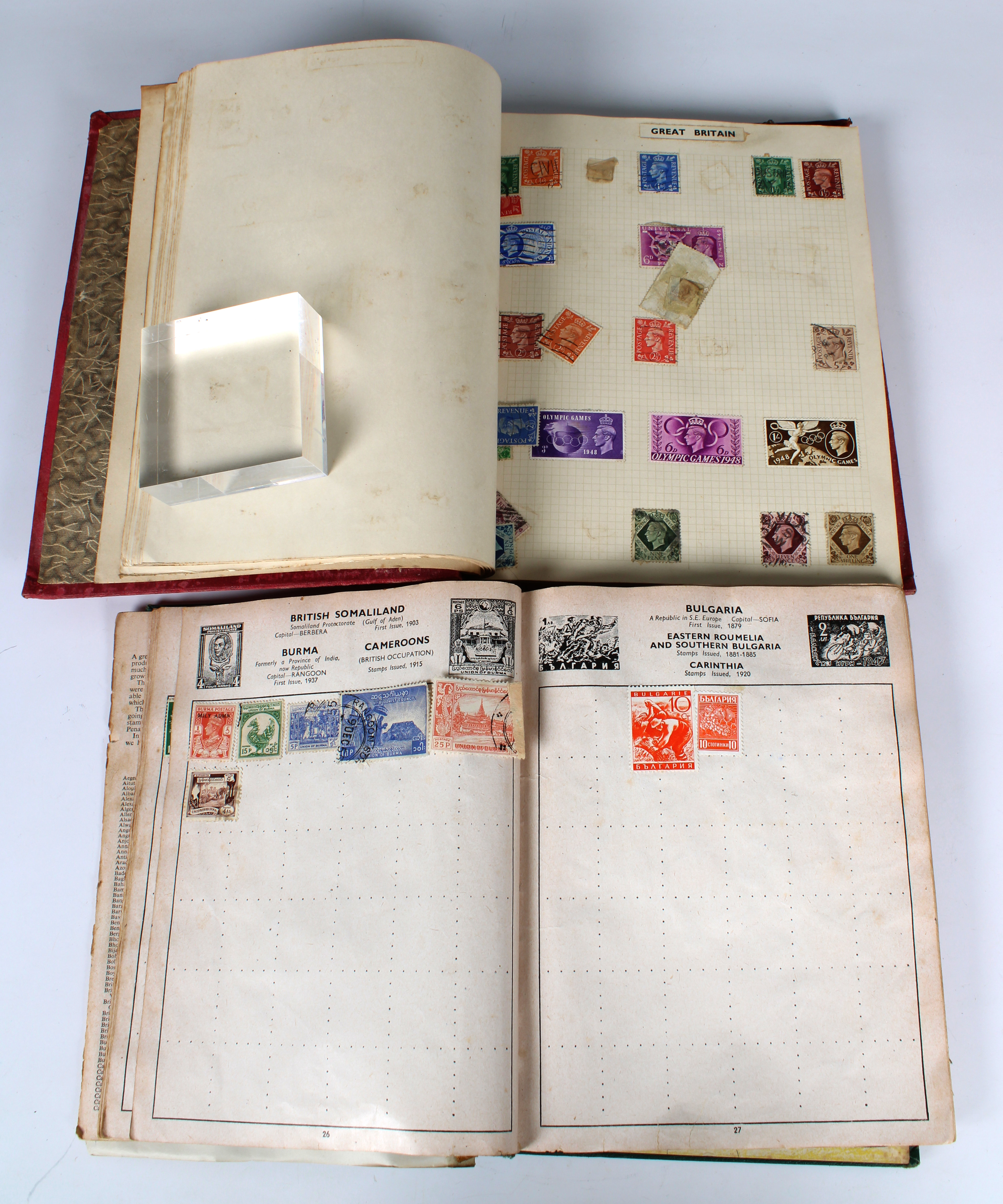 Two stamp albums containing Victorian to late 20th century worldwide, UK and Commonwealth stamps - Bild 2 aus 5