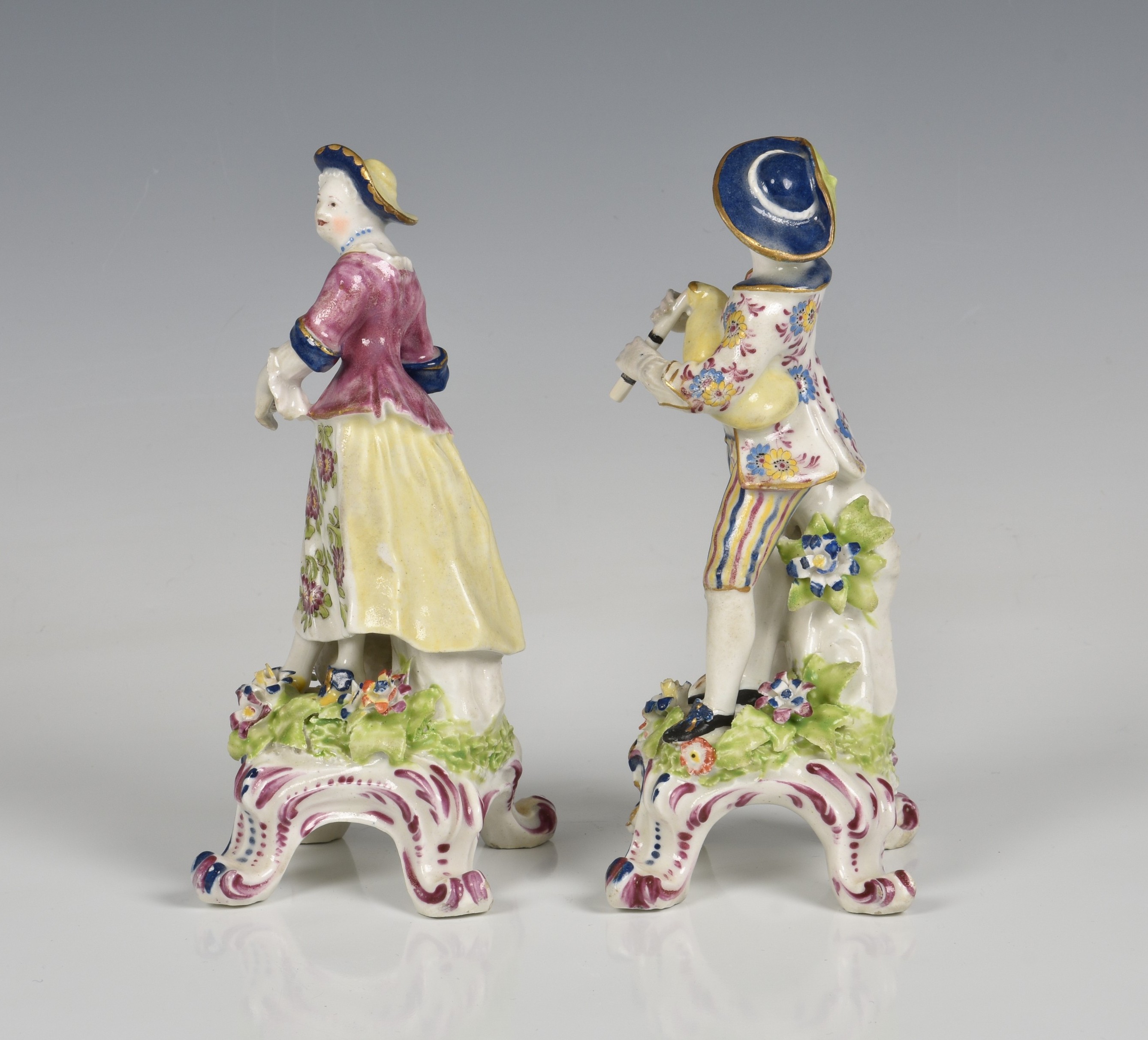 A pair of Bow porcelain figures of a shepherd and shepherdess - Image 4 of 12