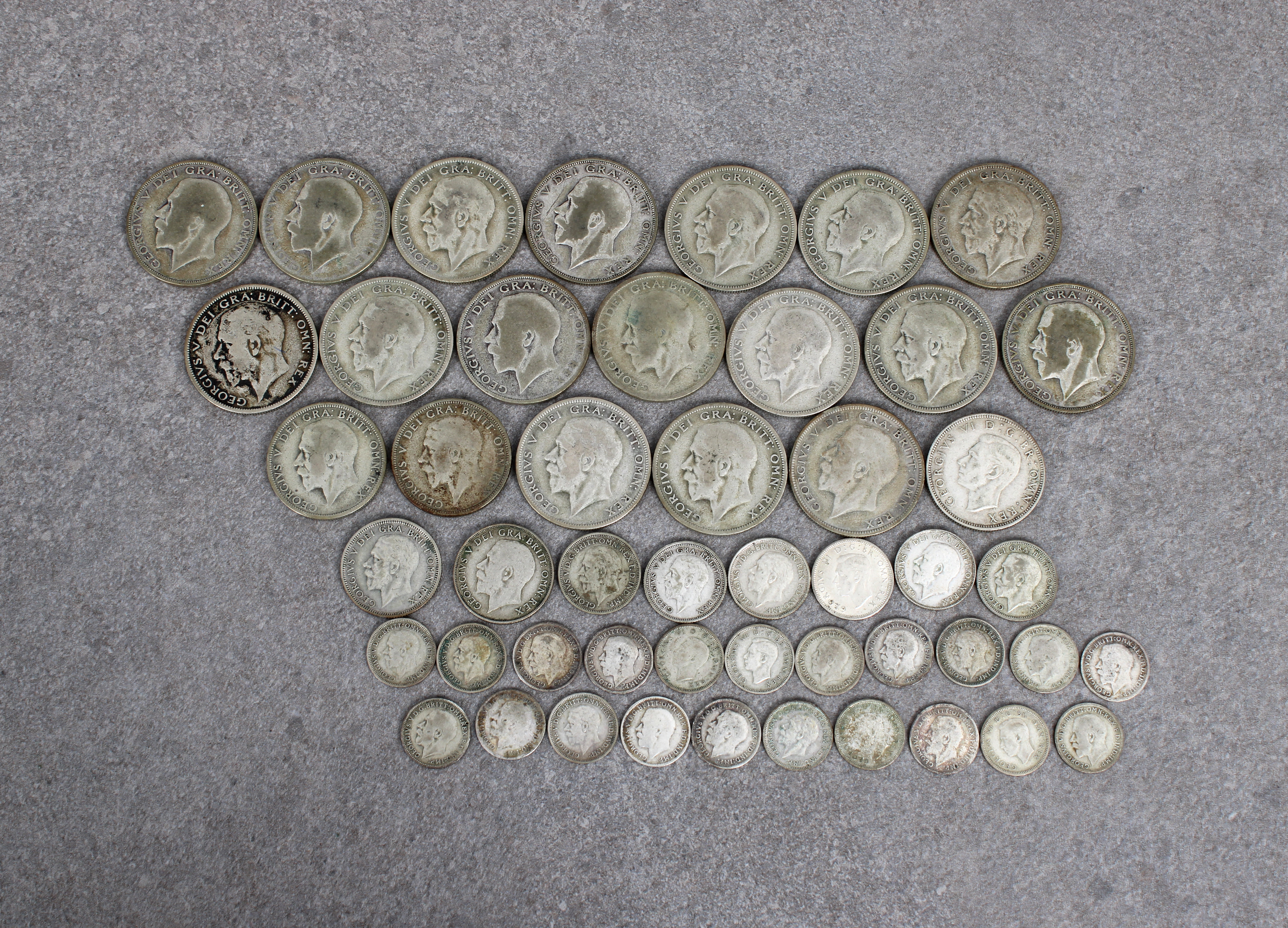 A collection of silver coinage 50% Ag - Image 2 of 2