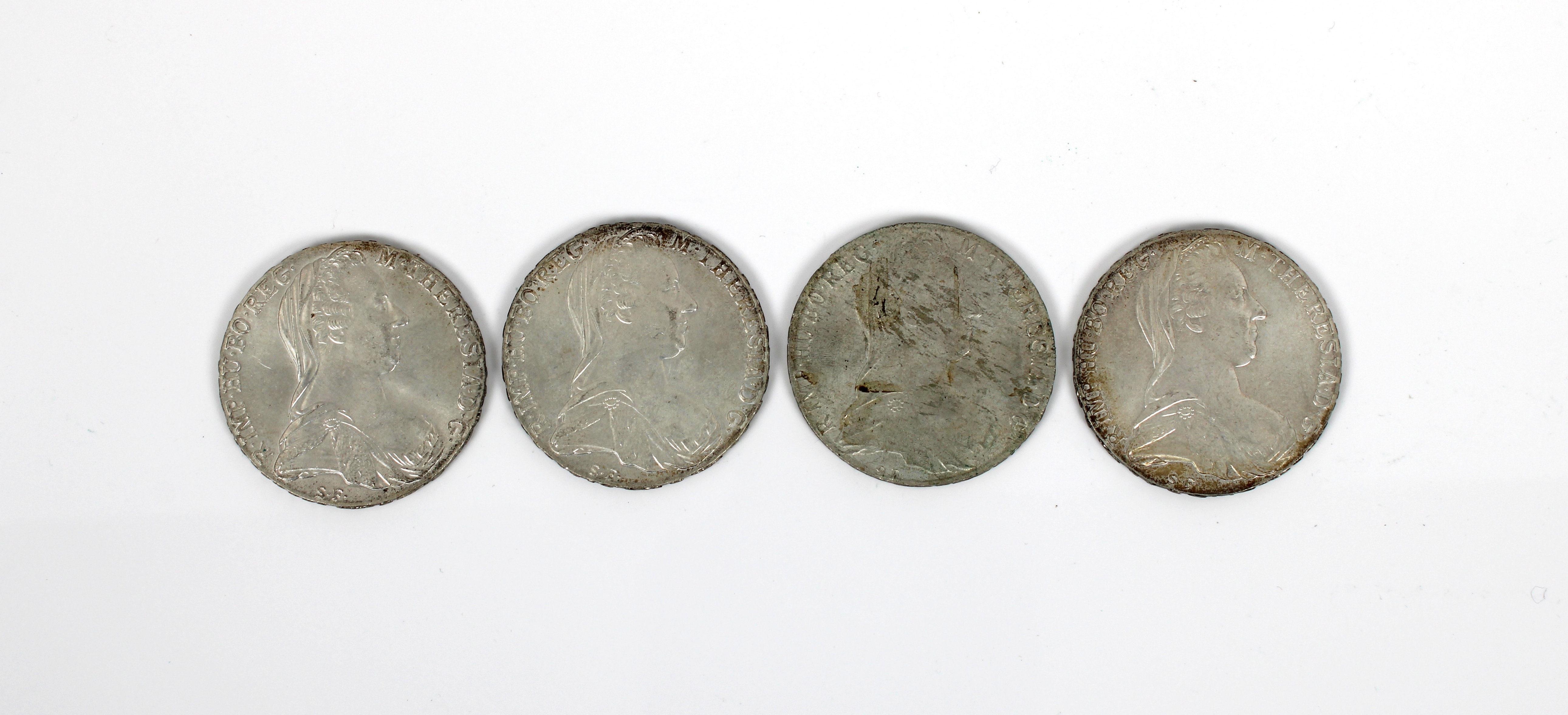 Four Austrian Empire 1 Thaler - Maria Theresia Posthumous 1780 silver (.833) coins. (4) - Image 2 of 2