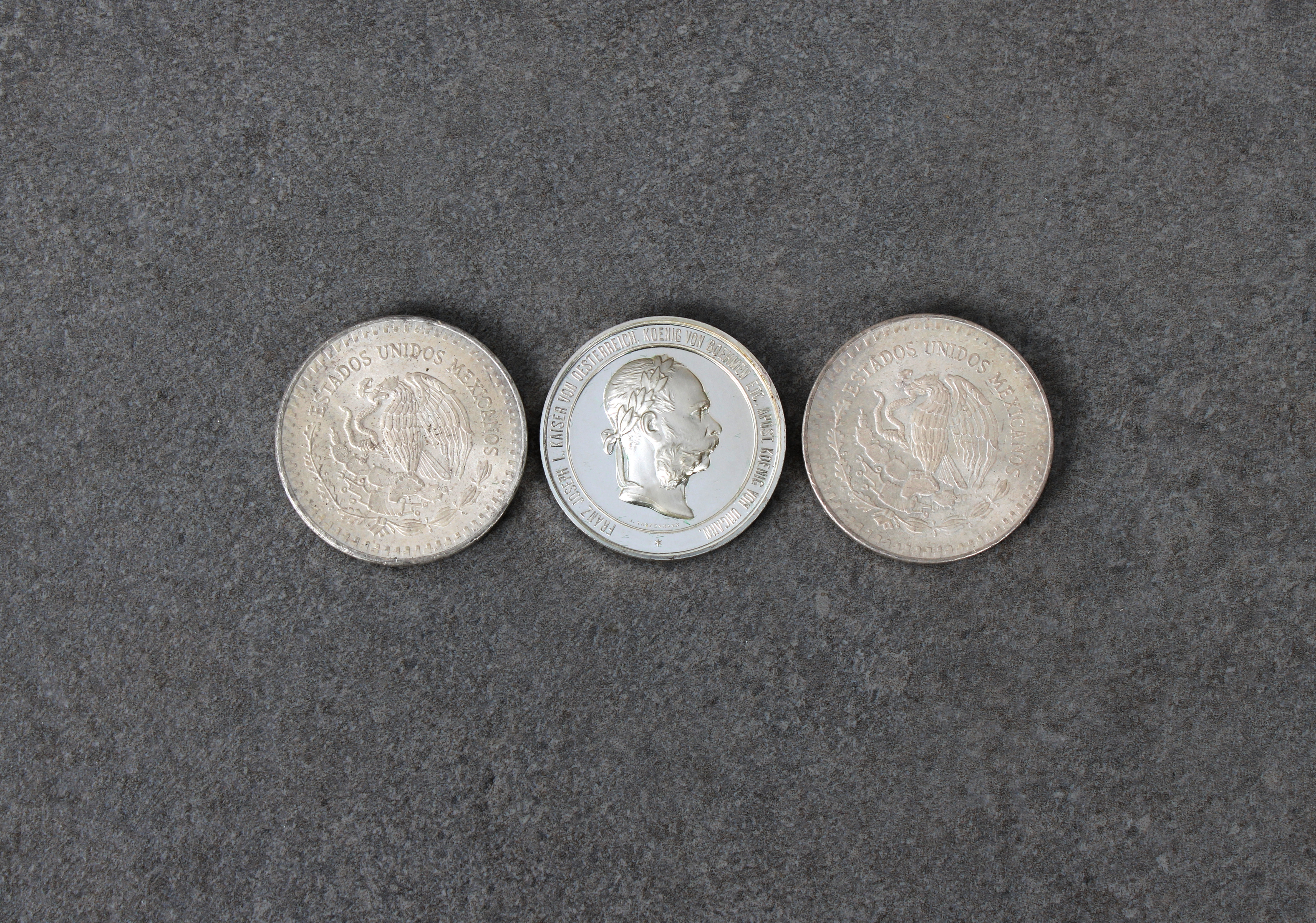 A 1 Onza "Libertad" coins 1983 & 1985 .999 silver - Image 2 of 2
