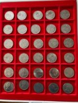 Collectors tray of Two Shilling pieces GVI to QEII (30)