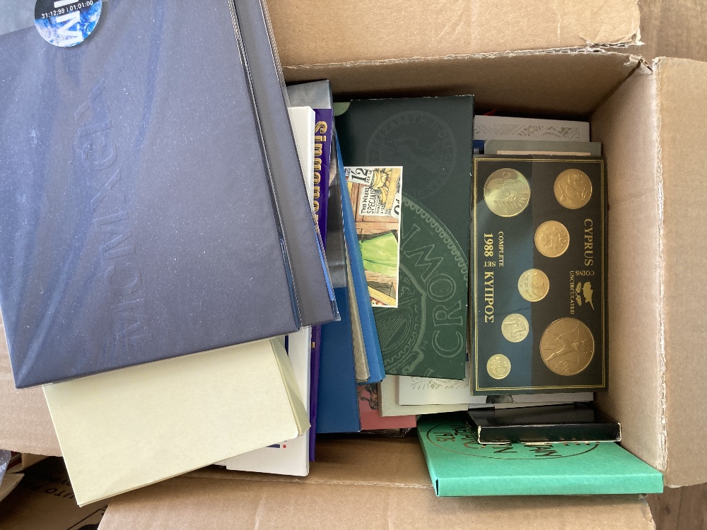 Box of various World coin sets, great value lot