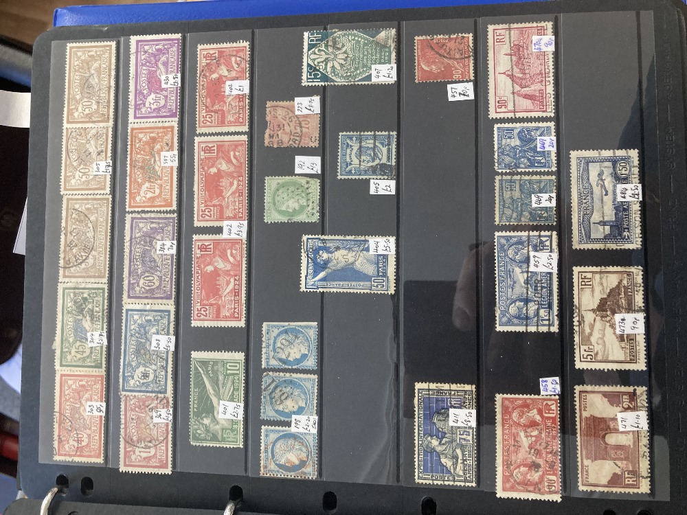 Five albums of World Stamps A to Z (1000's) - Image 10 of 10