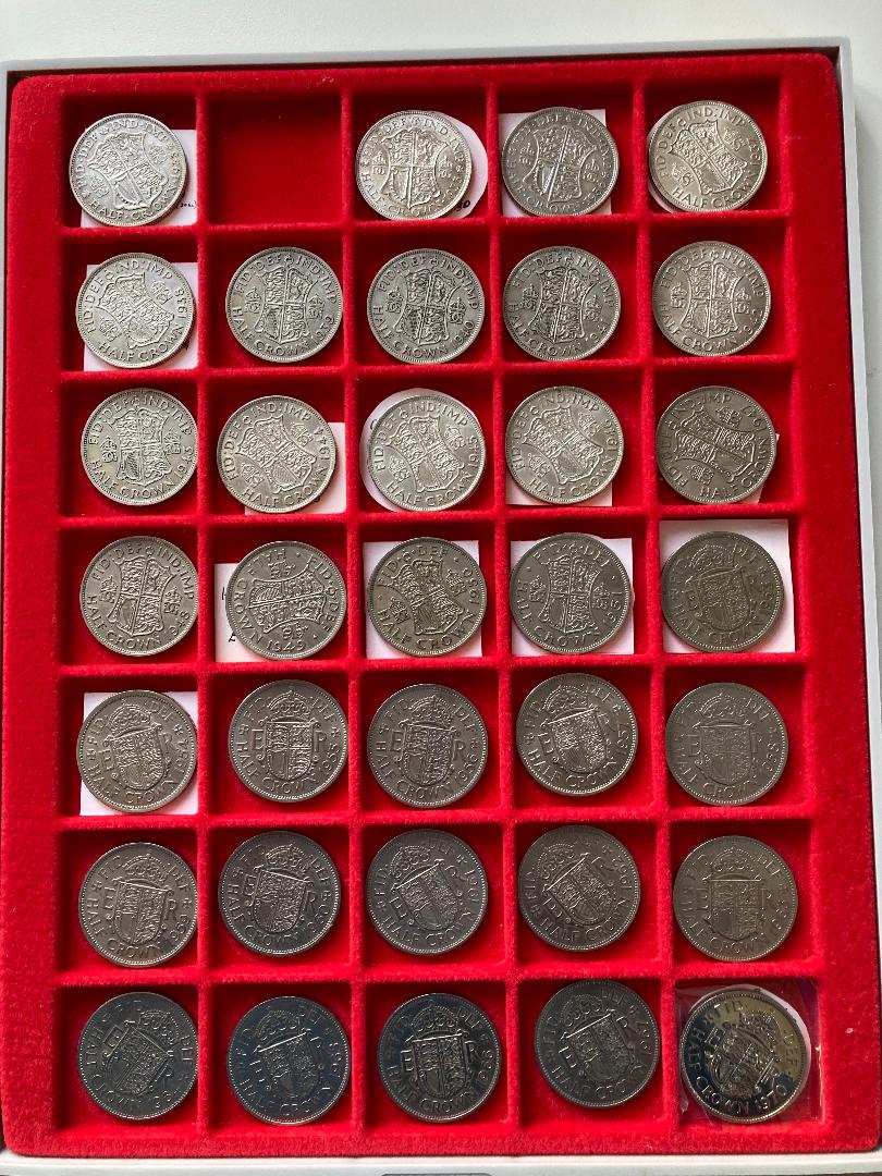 Collectors tray of Half Crowns GV to QEII (34)