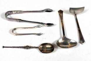 A child's hallmarked silver christening spoon and push, Birmingham 1964; 2 hallmarked silver pairs