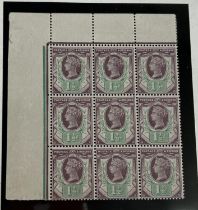 GB: QV, 1 1/2d SG 198, corner block of 9, U/M hinge mark to border