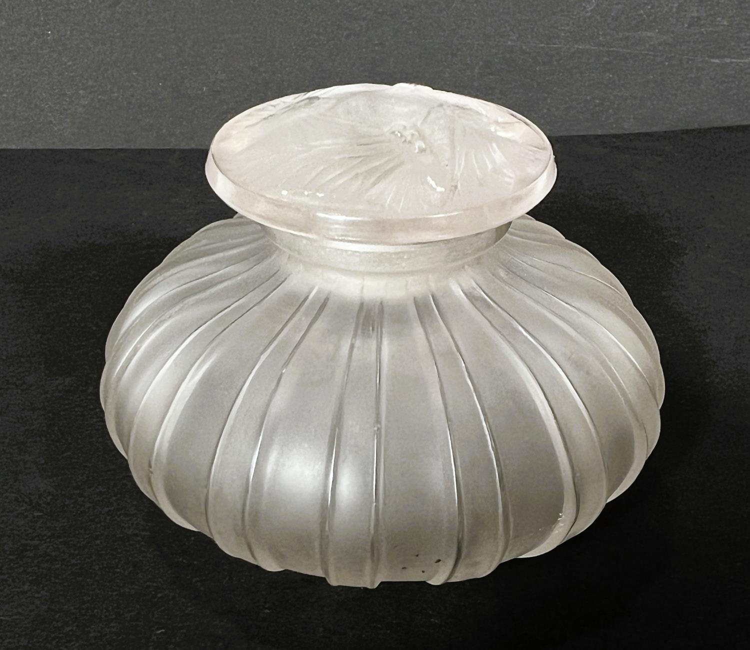 A LALIQUE scent bottle of squat ribbed form, the stopper moulded with 3 moths, R. Lalique, France, - Image 2 of 6