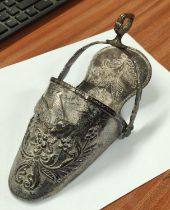 A Peruvian white metal (stamped 925) slipper with embossed birds on branches, 11.5oz