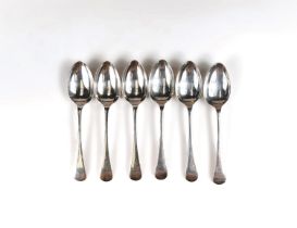 A hallmarked silver set of 6 Old English pattern dessert spoons, Sheffield 1922, 10oz