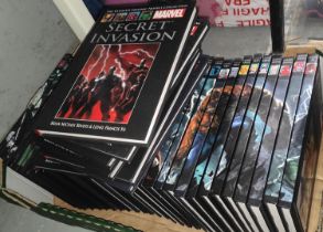 Marvel Comics: Classic Graphic Novel Collection by Hachette, 32 and a collection of other Marvel