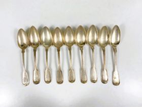 A matched set of 9 continental fiddle and thread pattern soup spoons, 17oz