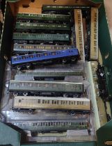 Fifteen various Bachmann, Hornby and other carriages/cars, etc., 00 gauge