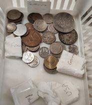 A collection of world coinage including Kon, etc