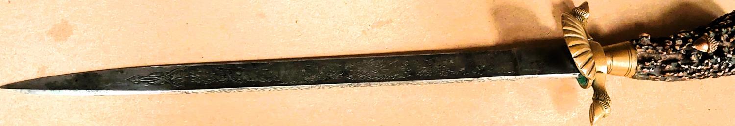 A German hunting long bladed knife with horn handle, acorns added, Solingen etched blade, length - Bild 3 aus 7