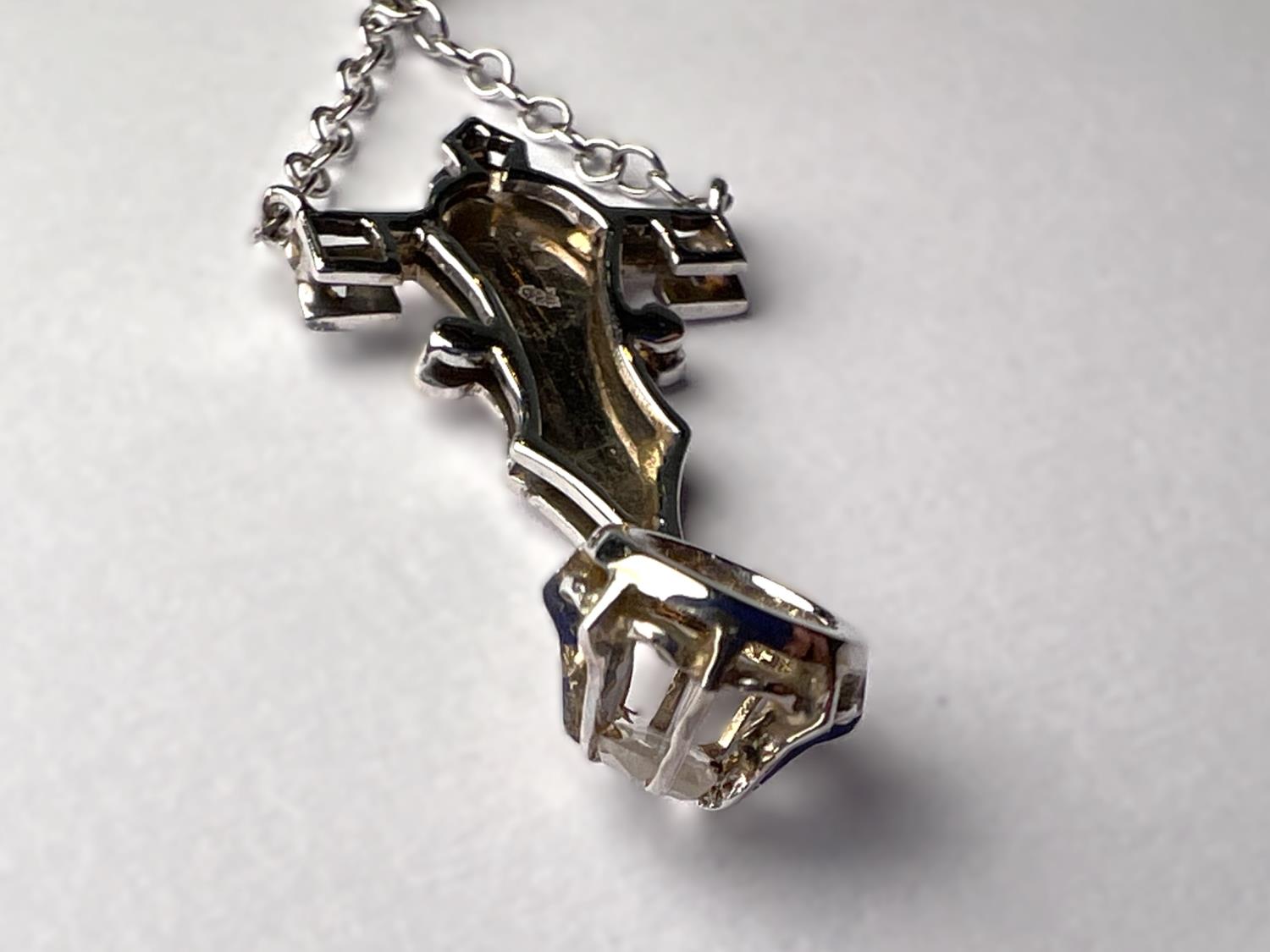 An Art Deco cruciform style white metal pendant with diamond drop, tests as 9ct, on fine chain - Image 7 of 8