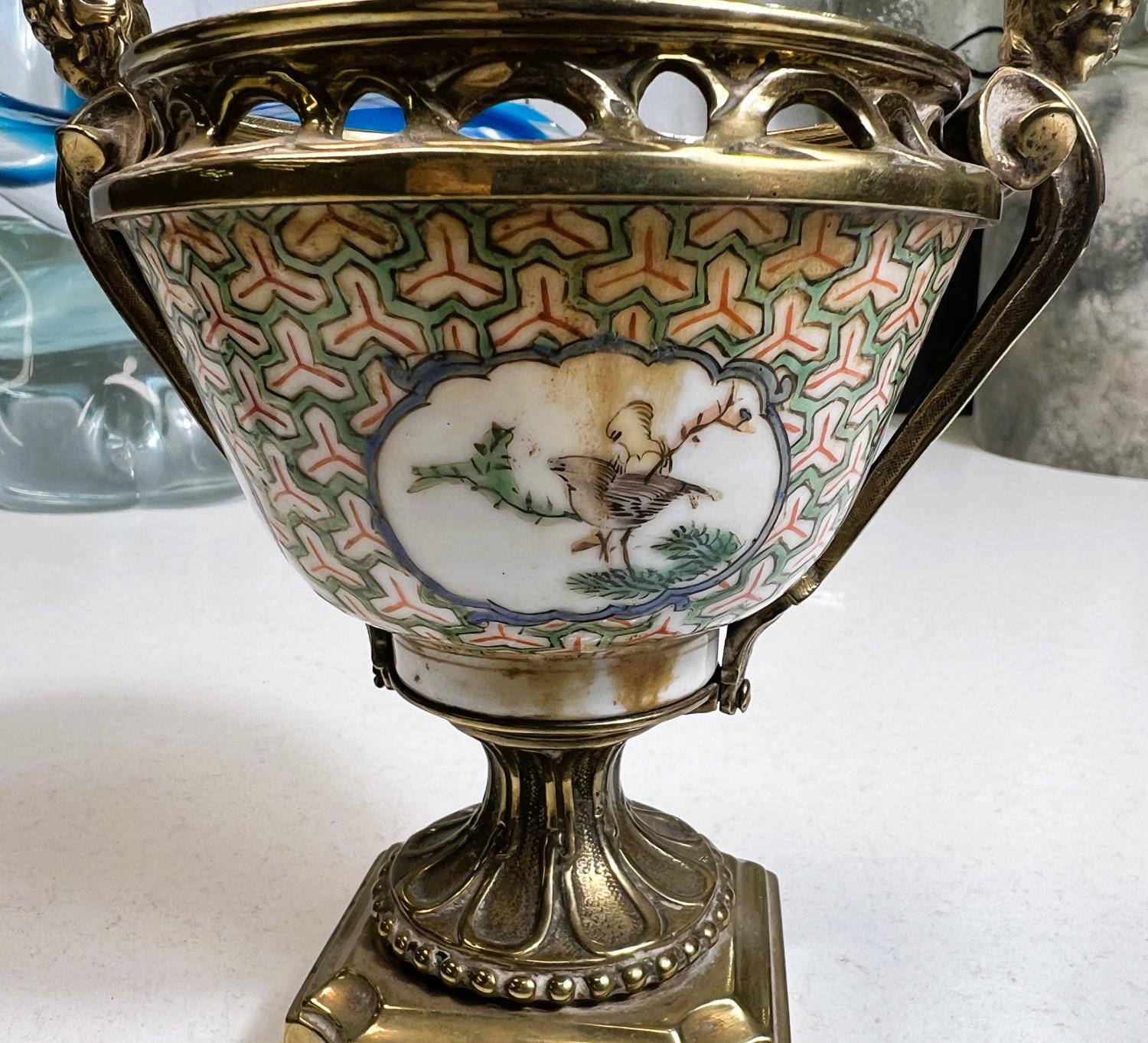 A Chinese bowl in brass pedestal mount with cherub handles and stepped foot, height 14cm ( - Image 2 of 4