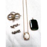 Vintage costume jewellery including a coiled snake with turquoise eyes, a snake set clear paste