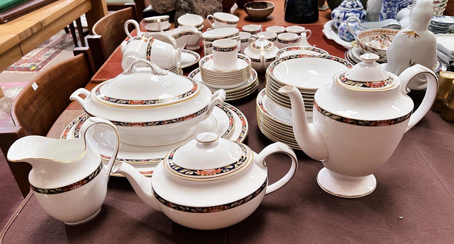 A comprehensive Spode 'Orient' Y8520 dinner, tea and coffee service, white with border of gilt, - Image 4 of 5