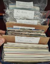 A large selection of postcards, various subjects (834 in total)