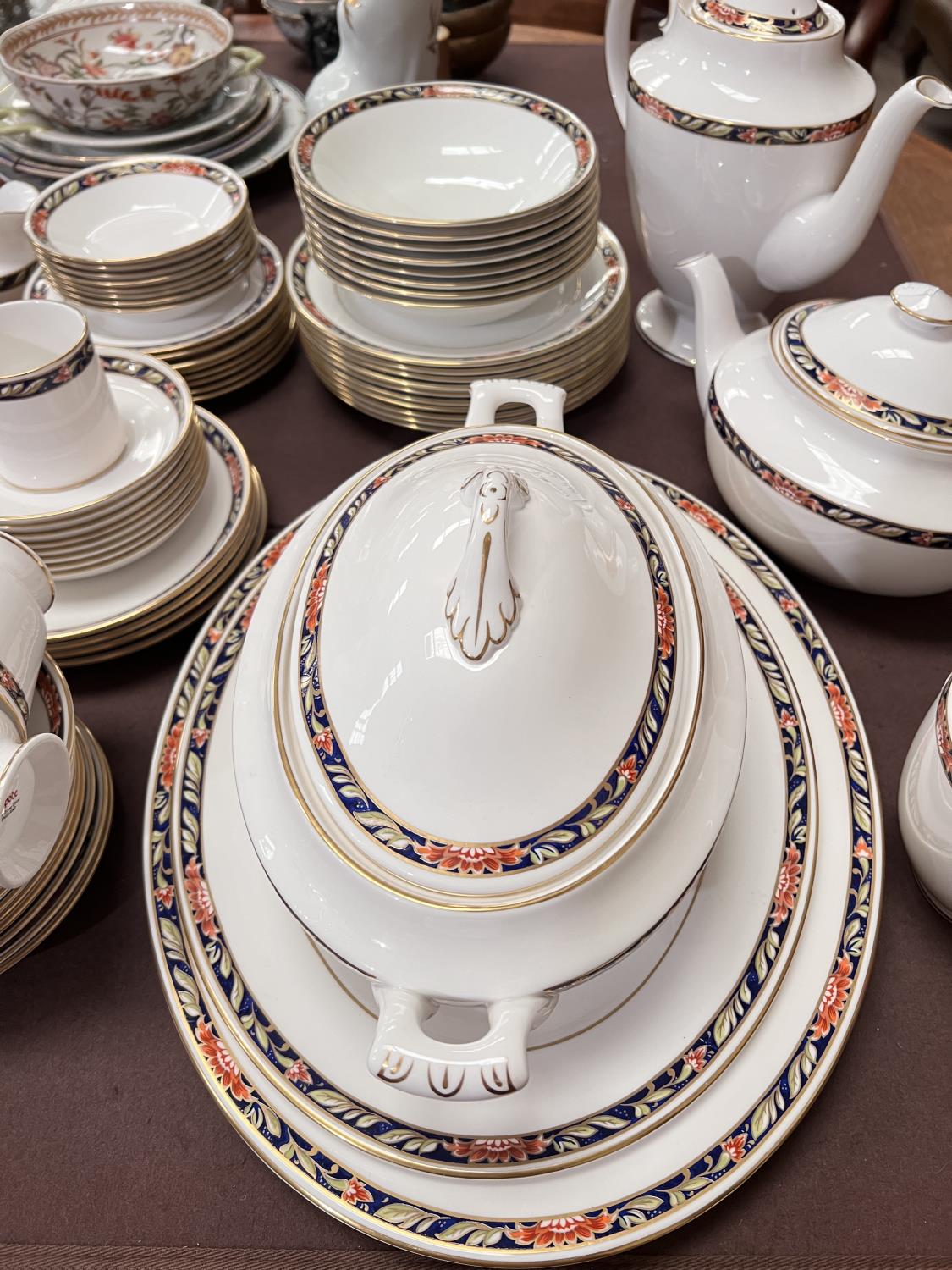 A comprehensive Spode 'Orient' Y8520 dinner, tea and coffee service, white with border of gilt, - Image 3 of 5