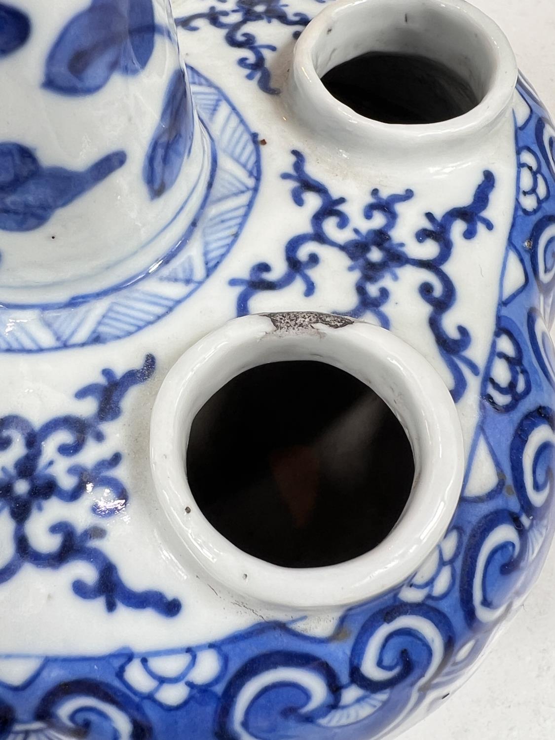 A pair of 19th century Chinese tulip or crocus vases blue and white decoration, with tapering neck - Image 5 of 8