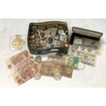 A collection of vintage world and commonwealth coins and notes approx 3kg