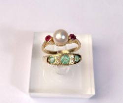 A 9ct gold ring set with a central pearl flanked by 2 small rubies, 3.3gm size N: a 9ct gypsy