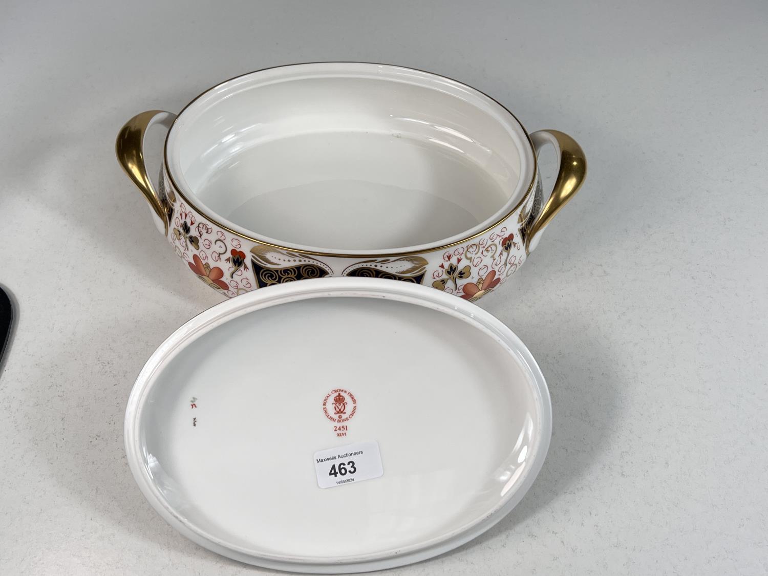 A Royal Crown Derby oval covered Japan pattern tureen, length 32cm - Image 2 of 2