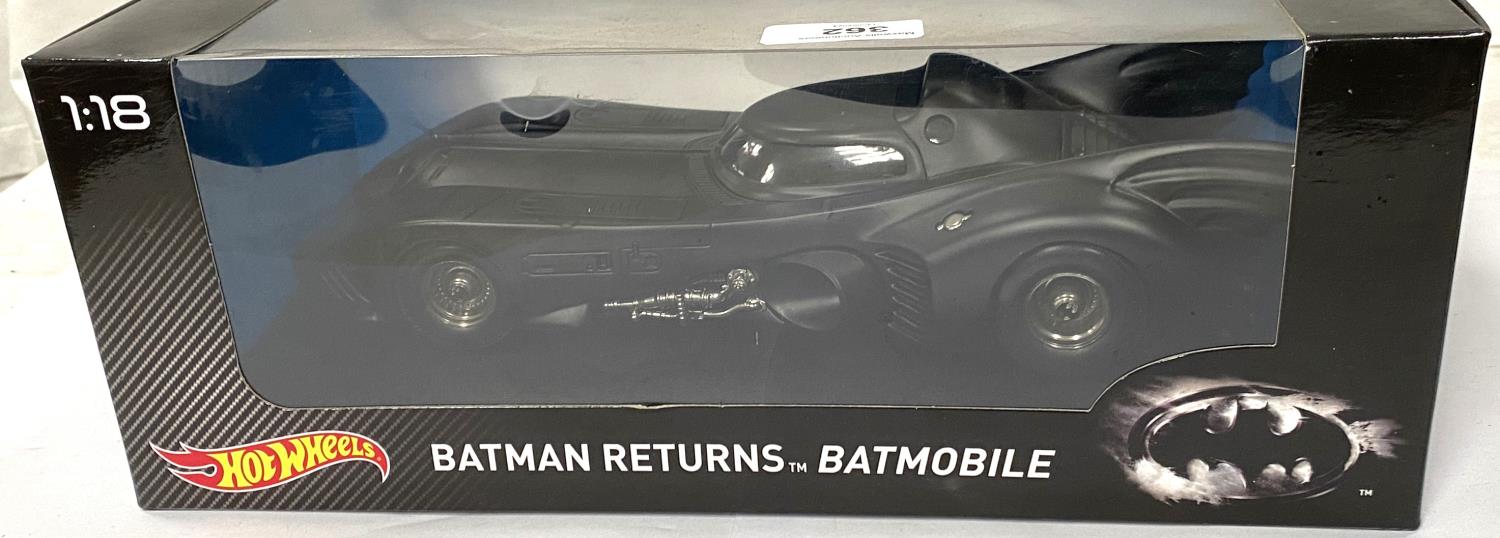 Hot Wheels Batman Returns Batmobile 1/18th scale in original box - Image 3 of 4