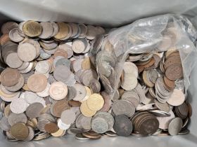 A large collection of European coins including Portugal and Belgium etc